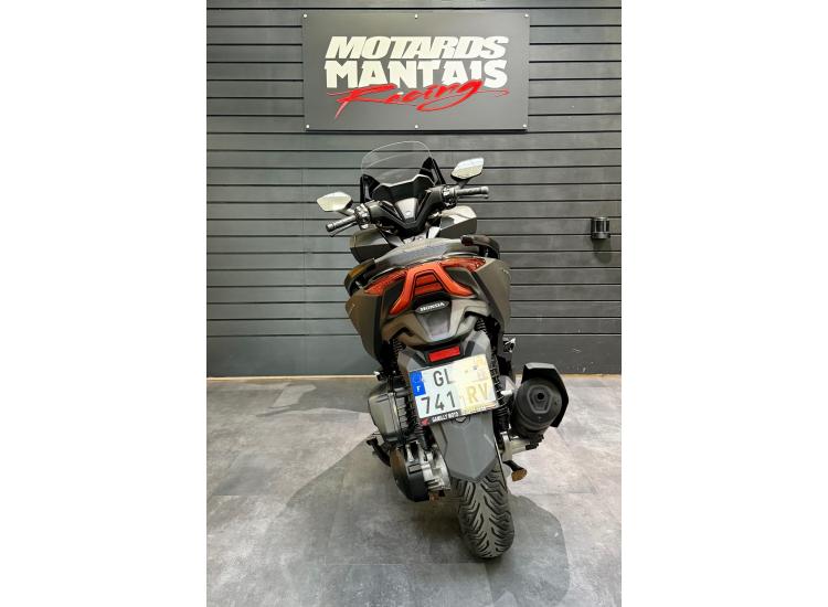 HONDA FORZA 125