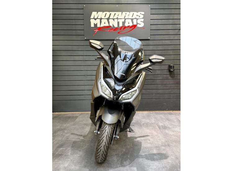 HONDA FORZA 125