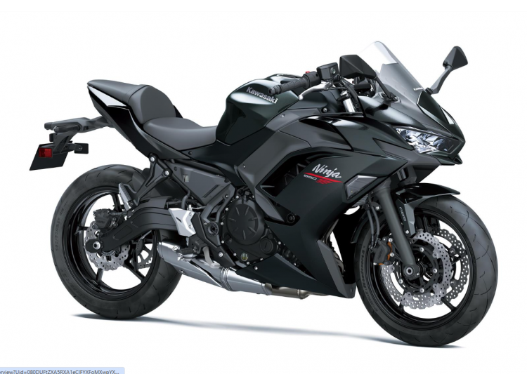 KAWASAKI NINJA 650