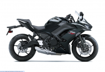 KAWASAKI NINJA 650