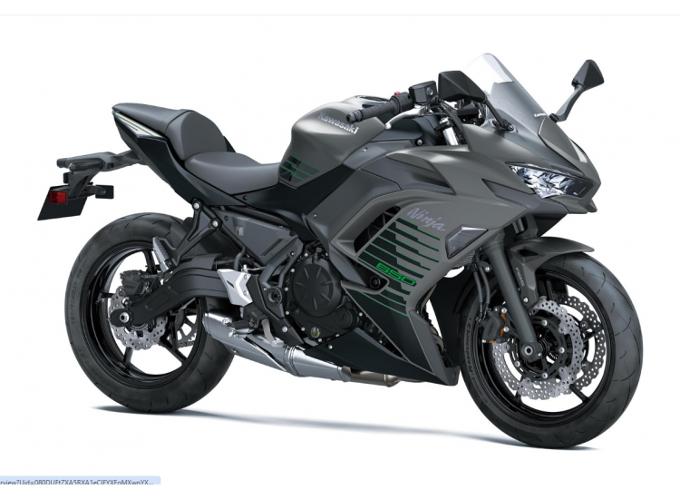 KAWASAKI NINJA 650