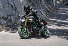 KAWASAKI Z900 SE